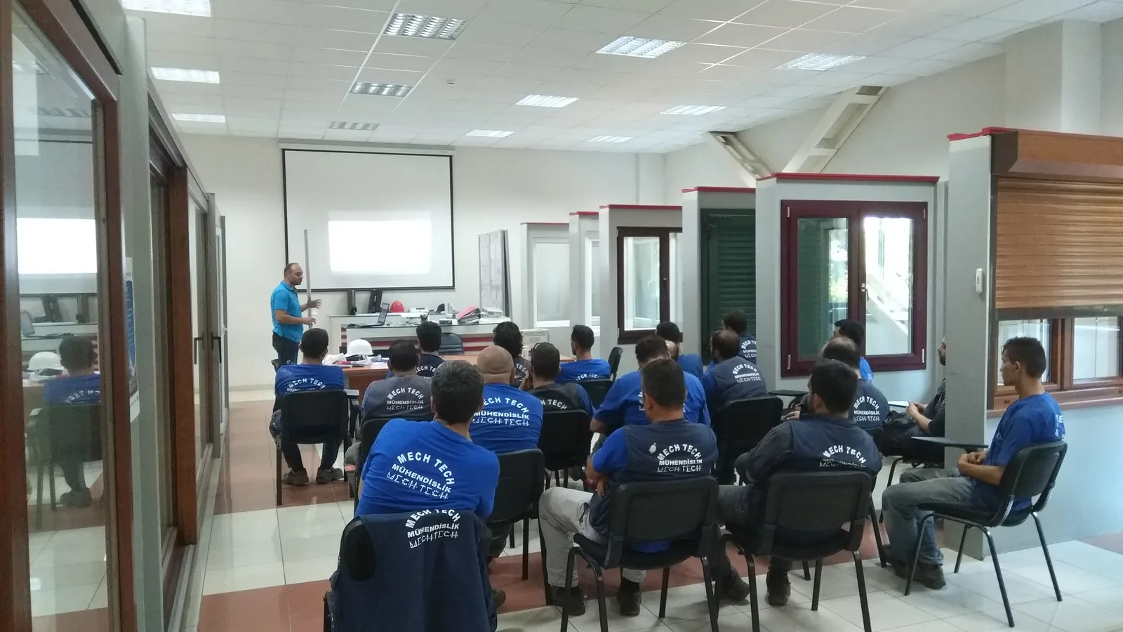 Site personnel training session